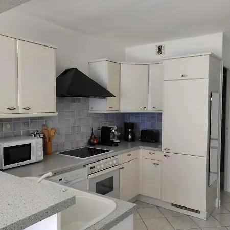 83 Rose Apartment